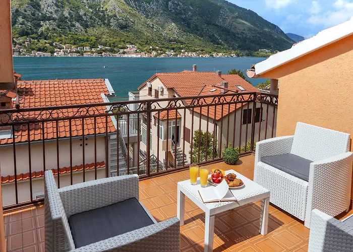Apartment Busola