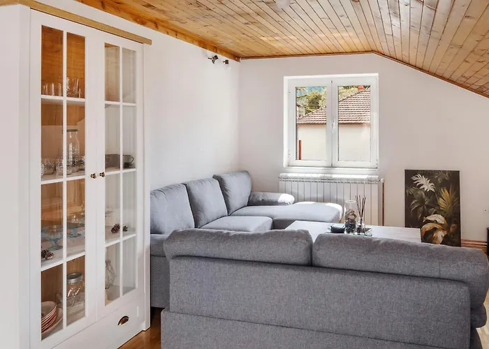 Apartment Busola
